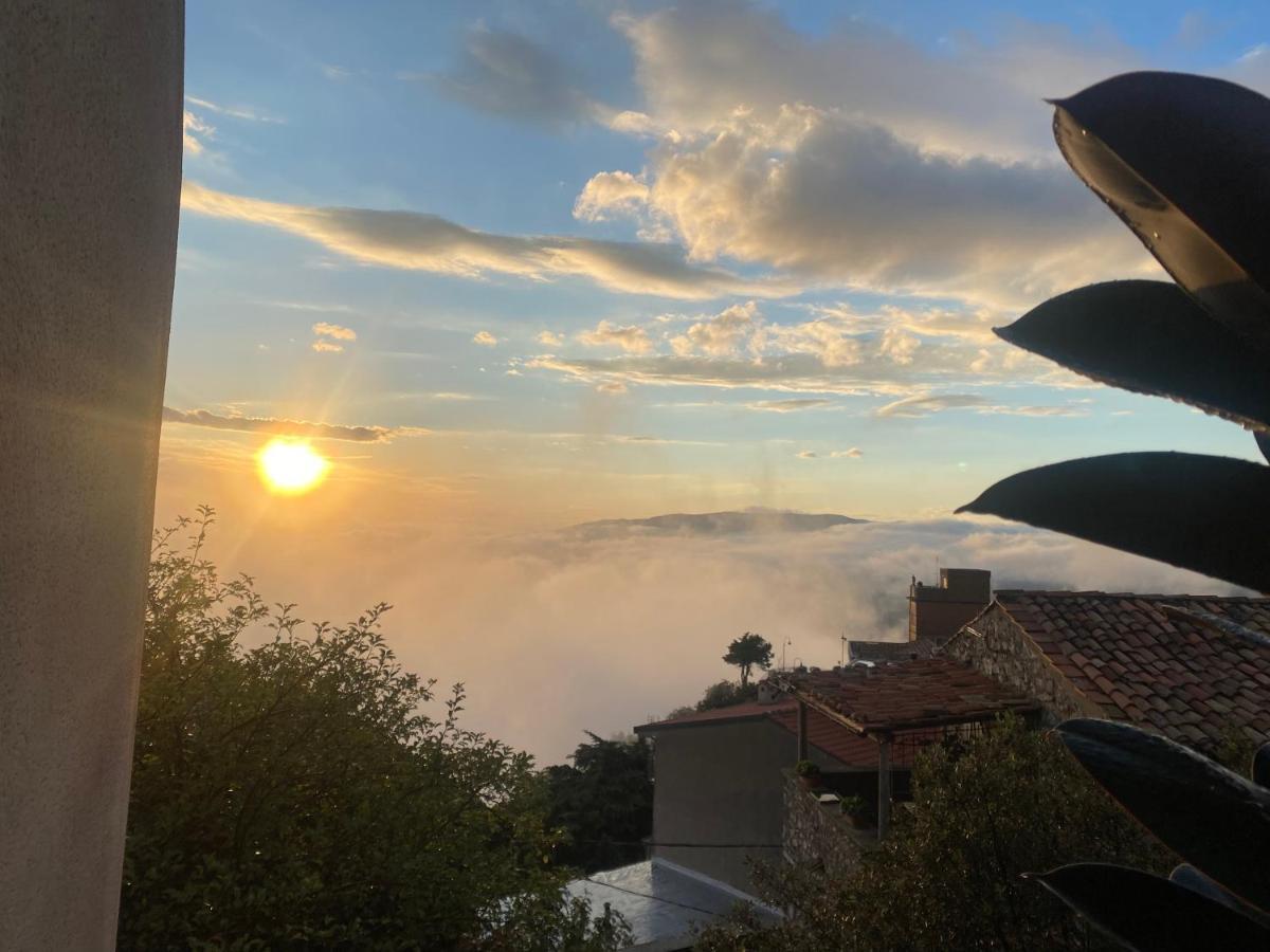 Il Borgo Antico Bed and Breakfast Rocca Massima Eksteriør billede